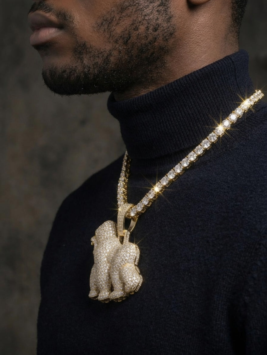 BIG GORILLA Pendant 925 silver (Gold plated) and Moisannite